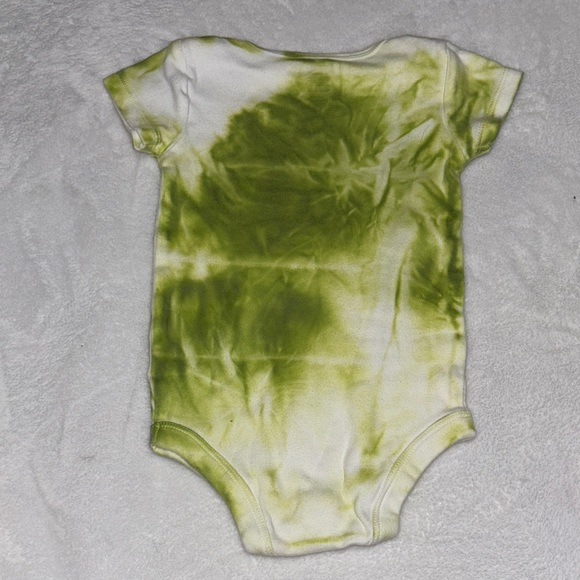 (3 for $10) George Green and White Tie-Dye Bodysuit - Picture 5 of 5